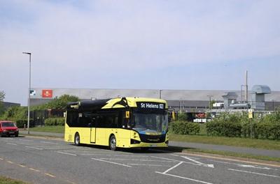 922 bus in St Helens