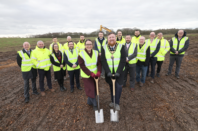 Representatives from St Helens Borough Council, Langtree, Liverpool City Region Combined Authority and Freeport at the Parkside Groundbreaking ceremony