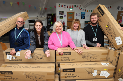 James Arnold, volunteer;  Jayda King from Murraywood Construction; Julie Hand project lead hope house and crisis cafe; Trisha Long Cabinet member stronger communities; Kalan Warburton Homeless Prevention officer at Hope House